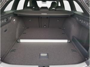 Skoda Superb Combi 2.0 TDI DSG Sportline