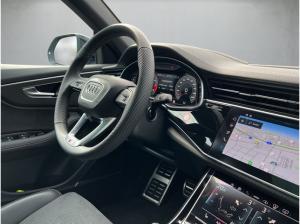 Audi SQ8 SUV TFSI quattro tiptronic *HUD*AHK*B&O*