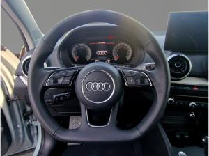 Audi Q2 35 TFSI advanced AHK RKAM MATRIX STANDHZG NAV