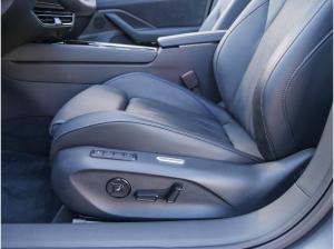 Volkswagen Passat R-Line 1.5 eHybrid DSG Navi AHK Kamera Matrix