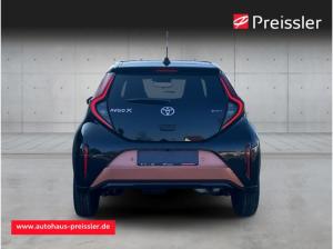 Toyota Aygo X Lounge 1,5 l Hybrid JBL LED Apple CarPlay Android Auto Mehrzonenklima DAB Ambientebeleuchtung
