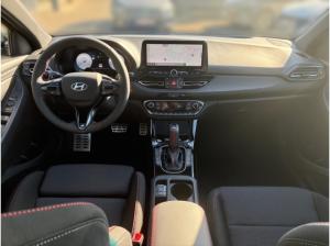Hyundai i30 N Line 2WD AUTOMATIK*KAMERA*PANO*LENKHZG*KAMERA