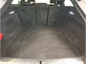 Audi Q8 50 TDI quattro AHK/Optik Schw/Pano/LuftFW