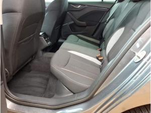 Skoda Kamiq Selection Tour 1.0 TSI 85kW DSG -AHK LED Virtual Cockpit Navi Kamera MFL Smart Link Einparkhilfe