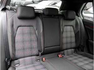 Volkswagen Golf VIII GTI 2.0 TSI ACC KAMERA LED PLUS NAVI APP-CONNECT
