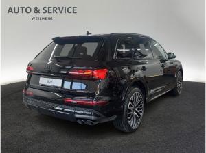 Audi SQ7 SUV TFSI tiptronic