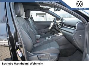 Volkswagen T-Roc R-Line 1.5 l eTSI DSG Klima NAVI AHK LED