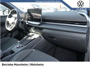 Volkswagen T-Roc R-Line 1.5 l eTSI DSG Klima NAVI AHK LED