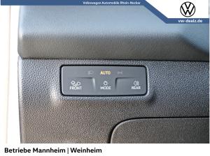 Volkswagen T-Roc R-Line 1.5 l eTSI DSG Klima NAVI AHK LED