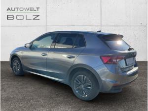 Skoda Fabia Tour 1.0 TSI AHK SHZ KAMERA LED NAVI JAHRESWAGEN