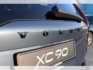 Volvo XC90 B5 AWD Ultra Black Edition 7-Sitzer/AHK/