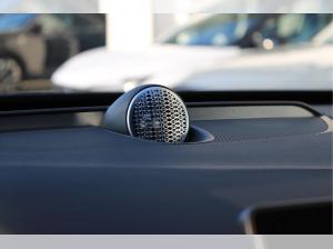 Volvo XC90 B5 AWD Ultra Black Edition 7-Sitzer/AHK/