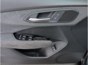 Audi Q3 e-hybrid 200 kW S tronic *S line Interieur*Lenkradheizung* Fernlichtassistent*