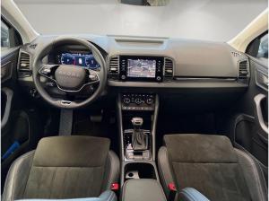 Skoda Karoq Selection Tour 1.5 TSI DSG - AHK PDC NAVI SMART LINK  LED ACC AREA VIEW