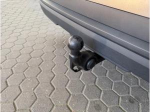 Skoda Karoq Selection Tour 1.5 TSI DSG - AHK PDC NAVI SMART LINK  LED ACC AREA VIEW