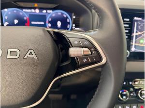 Skoda Karoq Selection Tour 1.5 TSI DSG - AHK PDC NAVI SMART LINK  LED ACC AREA VIEW