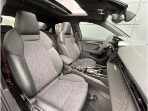 Audi RS3 Limousine MATRIX PANO 360° SONOS RS-Abgasanlage