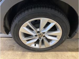 Volkswagen T-Cross LIFE 1.0 TSI +RKAM+VIRTUAL+DAB+17"+PDC+APP-CONN+