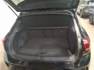Volkswagen T-Roc R-LINE 1.5 TSI DSG +AHK+RKAM+ACC+APP+NAVI+LM