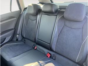 Volkswagen Passat Elegance 2,0 l TDI SCR 7-Gang-Doppelkupplungsgetriebe DSG