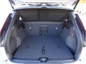 Volvo XC40 B4 Plus Dark