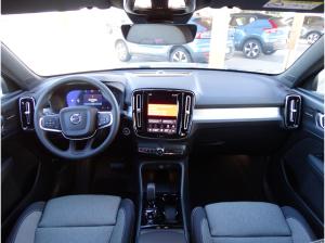Volvo XC40 B4 Plus Dark