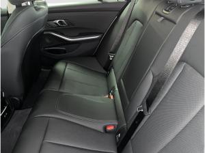 BMW 318 i Touring AHK LED Kamera Driving Assistant Professional