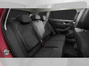 Volkswagen Passat Variant Elegance 2.0 TDI 4M AHK DCC HUD