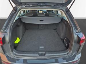 Volkswagen Golf Variant Life 2.0 TDi DSG AHK Navi SHZ AppConnect