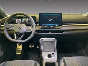 Volkswagen T-Roc R-Line 1.5 l eTSI