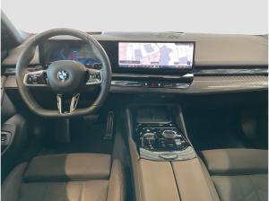 BMW 520 d Touring M Sport AHK