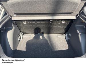 Skoda Fabia Essence 1.0 MPI (Düsseldorf)