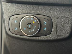 Ford Focus Titanium Edition + Rückfahrkamera+Pano+Navi+LED+Tempomat-adaptiv+Klimaautomatik+Sitzheizung