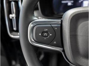 Volvo XC40 B3 B Plus Black Edition 20" 360° LED