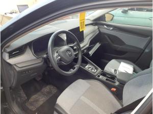 Skoda Octavia Combi Selection 2.0 TDI 110kW DSG - ACC Navi Area View SHZ LM HUD Virtual Cockpit Smart Link LED