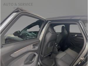 Audi A6 Avant e-hybrid quattro S tronic