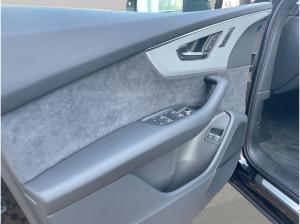 Audi Q7 SUV S line 55 TFSIe qu HD Matrix B&O HuD 360°