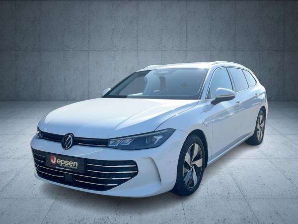 Volkswagen Passat Business /AHK /GANZJAHRESREIFEN