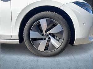 Volkswagen Passat Business /AHK /GANZJAHRESREIFEN