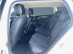 Volkswagen Passat Business /AHK /GANZJAHRESREIFEN