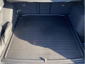 Skoda Octavia Combi Sportline 1,5 TSI DSG *KAMERA*SHZ*