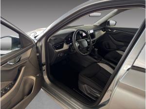 Skoda Kamiq Balance 1,5 TSI DSG AHK KESSY NAVI SHZ