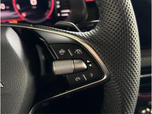 Skoda Kamiq Monte Carlo 1,5 TSI DSG NAVI PANO AHK SHZ