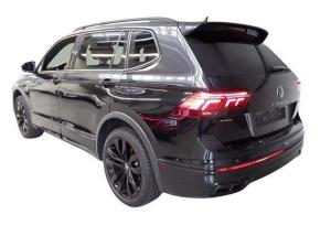 Volkswagen Tiguan Allspace 2.0 TSI R-Line 4Motion Navi AHK IQ.LIGHT - LED-Matrix-Scheinwerfer Panoramadach Standheizung