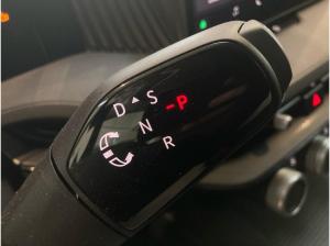 Skoda Superb Combi Essence 2.0TDI LightA.DSG.ASSIST.KAM.AHK.SmartLink.SHZ.WIRELESS.DAB