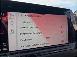 Volkswagen Golf VIII GTI BLACK 2.0TSI DSG MATRIX.STDHZG.PANO.AHK.KAMERA.HuD.HARMAN.DCC