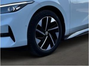 Volkswagen ID.7 Tourer Pro S 210 kW - Pano HUD IQ.Drive Matrix-LED Navi AHK Area View Wärmepumpe LM Massage SHZ PDC