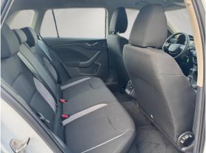 Skoda Kamiq Essence 1.0 TSI DSG - LED SHZ MFL SMART LINK DAB ZV