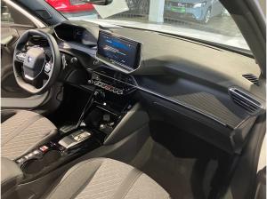 Peugeot 2008 1.2 136 A llure ACC+LED+SHZ+KlimaA+PDC+AUT