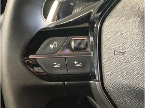 Peugeot 2008 1.2 136 A llure ACC+LED+SHZ+KlimaA+PDC+AUT